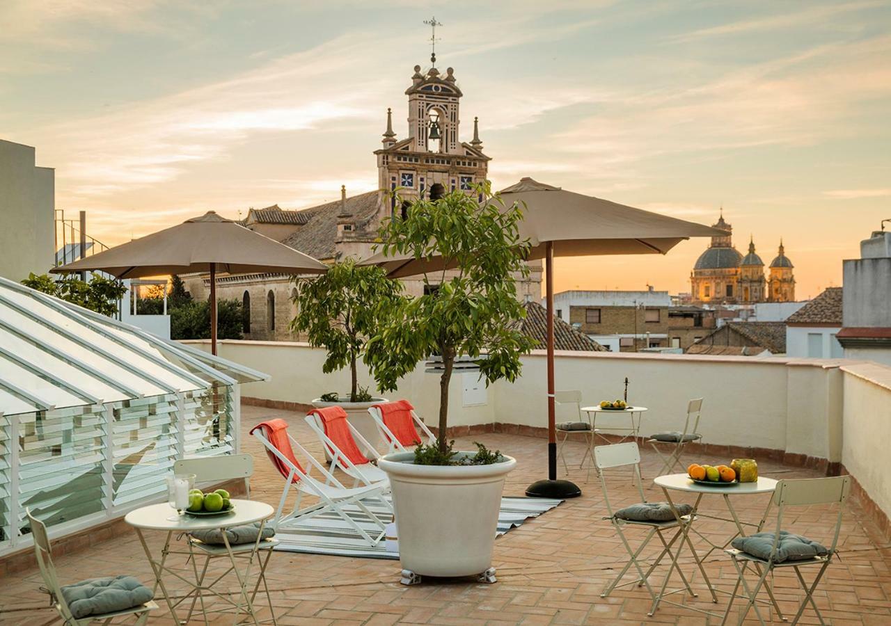 Apartament Santa Paula Pool & Luxury Sewilla Zewnętrze zdjęcie