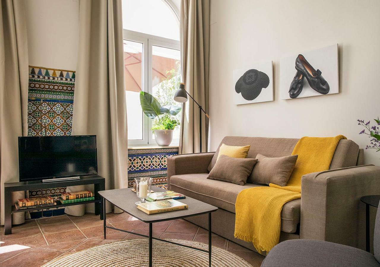 Apartament Santa Paula Pool & Luxury Sewilla Zewnętrze zdjęcie