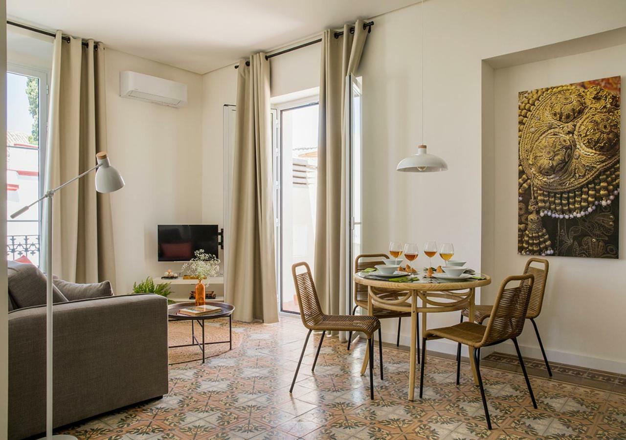 Apartament Santa Paula Pool & Luxury Sewilla Zewnętrze zdjęcie