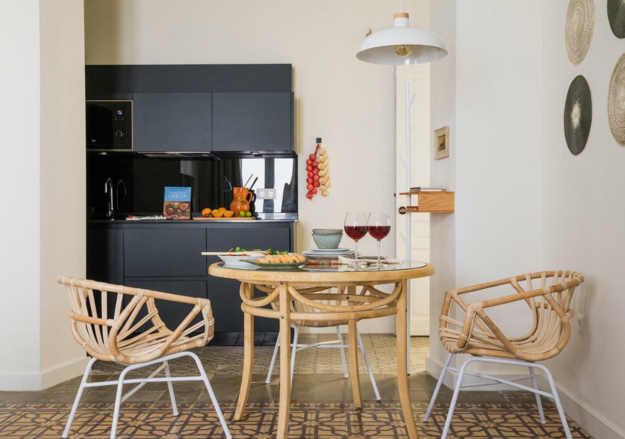 Apartament Santa Paula Pool & Luxury Sewilla Zewnętrze zdjęcie